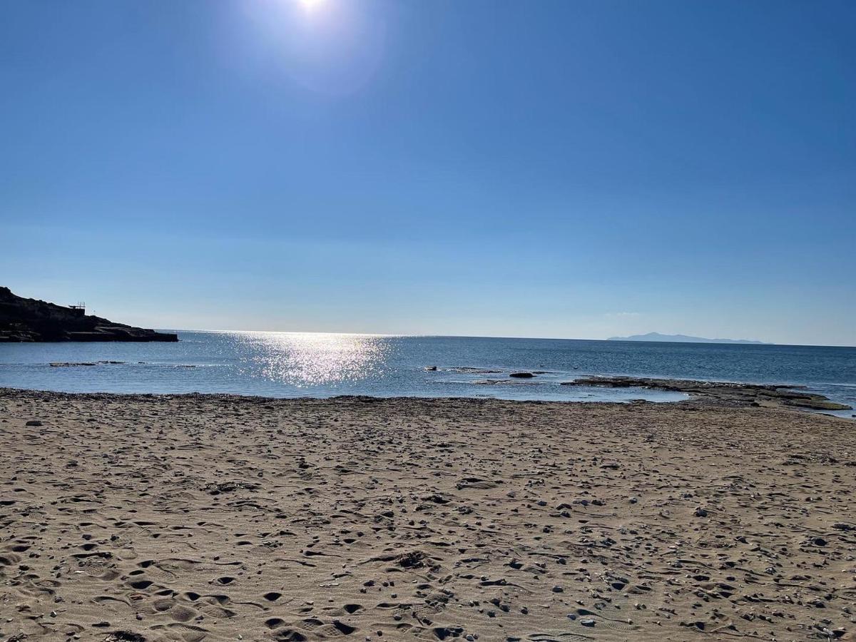 Legrena Beach Villa Sunion Exteriör bild