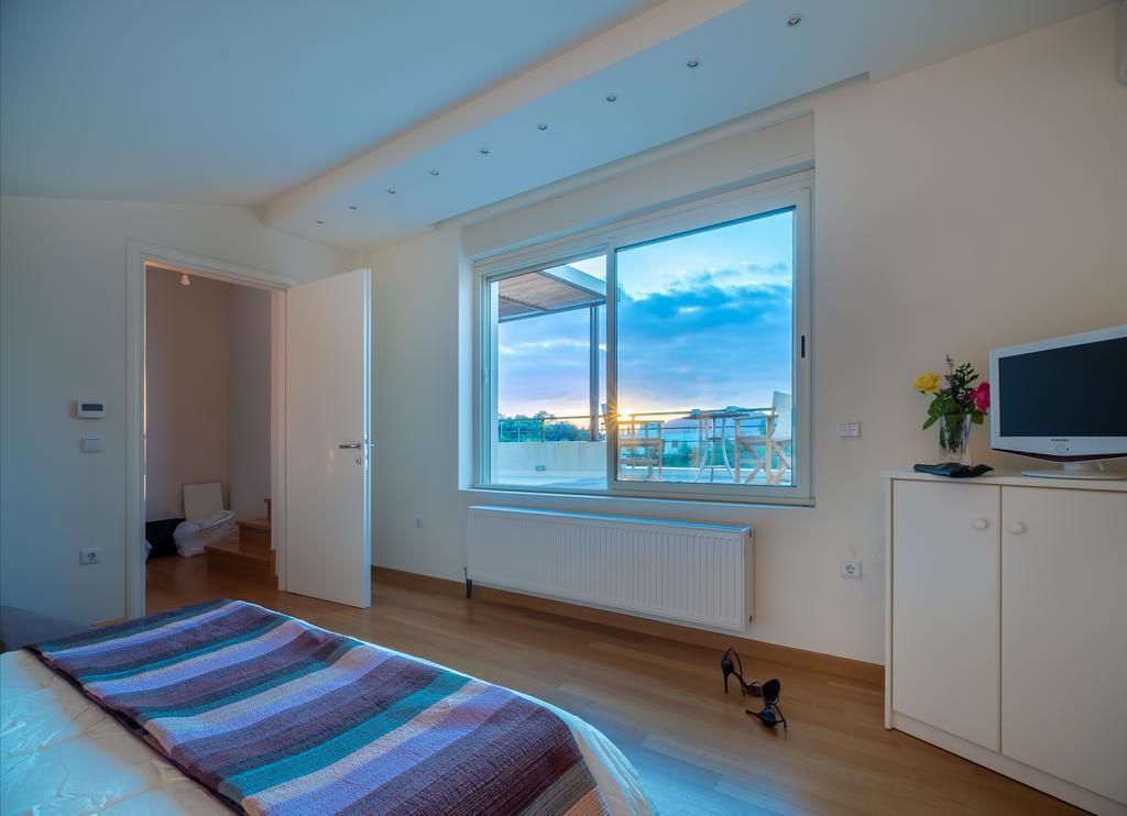 Legrena Beach Villa Sunion Exteriör bild